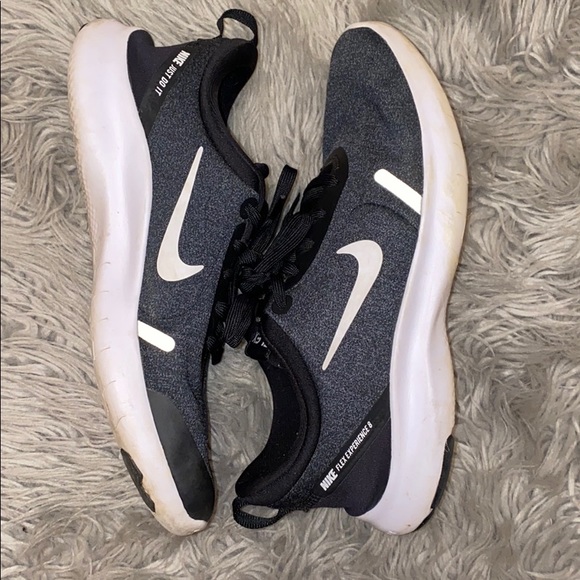 Nike Flex Experience 8 - Picture 3 of 5